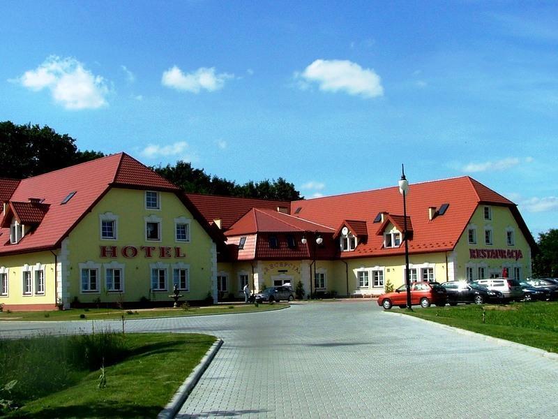 Willa Park Ostrowiec Świętokrzyski Exterior foto